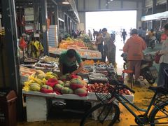 -七宝蔬菜农副产品综合交易市场-停车场