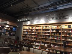 -百新书局(尚悦湾店)