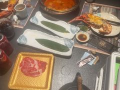 -雍容荟帝王蟹活龙虾展台自助(IFS黑金店)