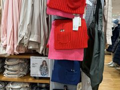 -优衣库(上海金桥国际商业广场店)