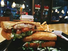 -The Habit Burger Grill 哈比特汉堡(爱琴海店)