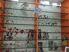 -李医生眼镜工作室