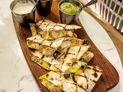 -Oasis Bar & Grill