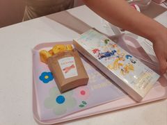 -好利来(南京路一店)