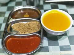 -韩红石板肉(范西路店)