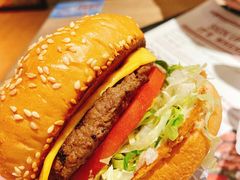 -The Habit Burger Grill 哈比特汉堡(复兴soho店)