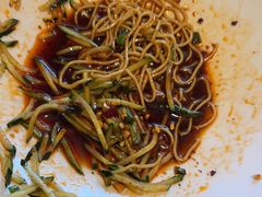 -严记小天府酸菜鱼(西四路店)