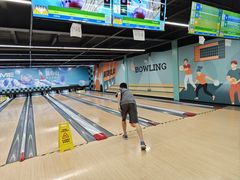 -极限PLAY运动娱乐新世界·团建派对潮玩休闲馆·室内蹦极高空游乐园