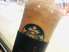 焦糖咖啡星冰乐-星巴克臻选(青岛麦凯乐分店)