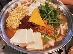 部队火锅-富乐满韩国正宗炸鸡韩国料理(虹泉路店)