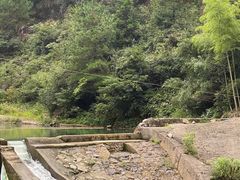 -安吉龙王山峡谷漂流