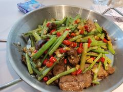 小炒黄牛肉-吴家·非遗淮扬小馆(镇江万达广场店)
