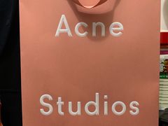 -Acne Studios(芮欧百货店)