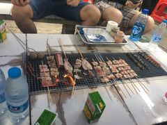 -小蜜蜂团建自助烧烤场(小洲村店)