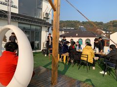 -麓舍全景太湖温泉别墅团建拓展会议亲子