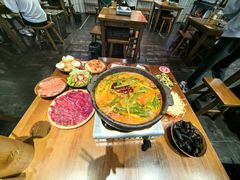 -黔有有贵州酸汤夺夺粉火锅(五味十字店)