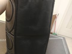 -爱革·洗衣改衣·洗鞋修鞋·洗包修包·奢侈品护理(宝地广场店)