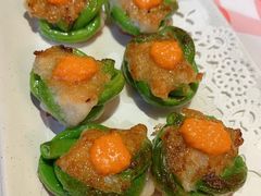 蟹黄墨鱼饼-龙桥私厨·姜花菊花过桥鱼·顺德菜(容桂店)