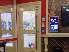 -自由港KTV(王子公主金平店)