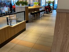 自助取餐区-肯德基(亦庄上海沙龙店)