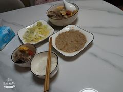 -悦芽照护月嫂+育儿嫂(杭州店)