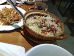 腊肉煲仔饭-周锦记广式餐厅