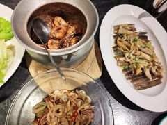 -南海底小海鲜·湘菜(鲁巷吴家湾店)