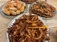 -郑记•不夜城烧烤•龙虾•虾蟹(黄鹤楼店)