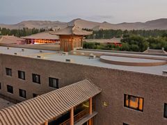 -敦煌山庄摘星阁