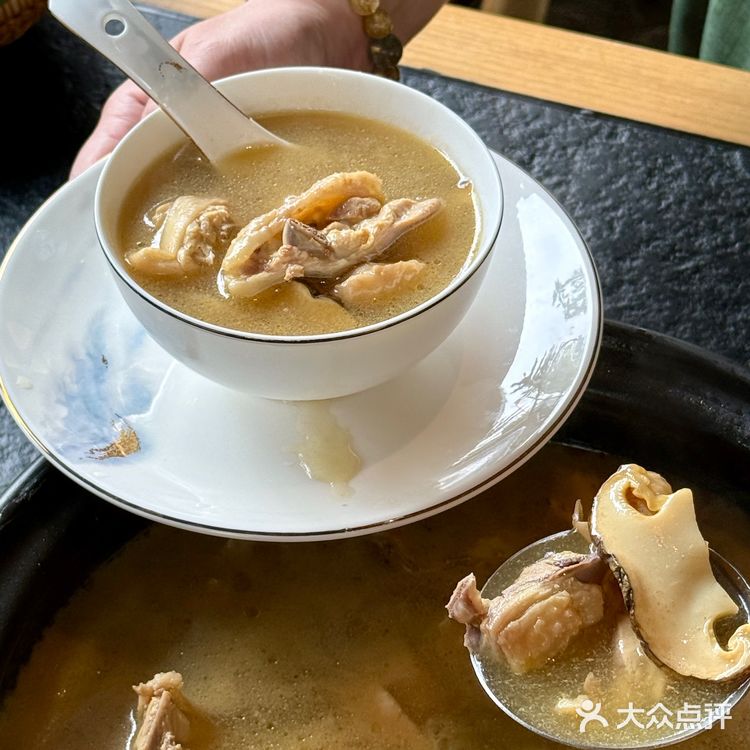 厚街新晋云南野山菌火锅！！鲜哭了啊[流泪]！！