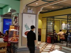 -大食代美食广场(上海中心店)