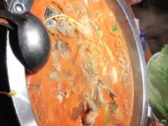 -野山舂·贵州现舂酸汤火锅(鸿通城店)