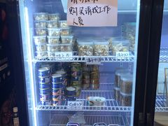 -more than meow吴止猫主题餐厅(承德 中船汇店)