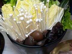 -三个椰子·现砍椰子鸡(金源CBD店)