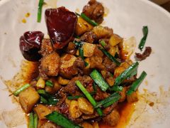 -隔壁老王·家常云南菜(花巷店)