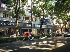 -老西白点心店