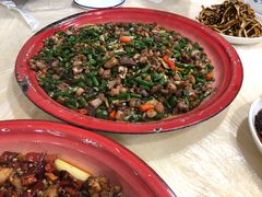 霸王兔尖椒兔-东吴霸王兔(松青路店)