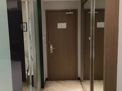 -天港漫非酒店(宁波火车站联丰路店)