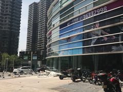 -一兆韦德健身(慧芝湖店)