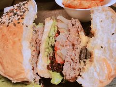 -HIGH FIVE哈福手工汉堡(桂林路店)