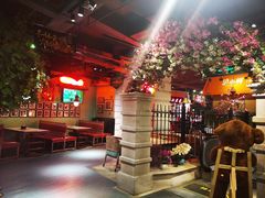 大堂-沪小胖小龙虾(淮海中路旗舰店)