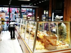 面包甜点陈列柜-苹果花园(昌里东路店)