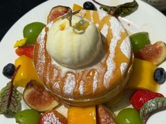 香草浆果松饼-邊渡咖啡