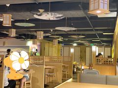 大堂-旺角里·榴莲鸡煲(兴华商场分店)
