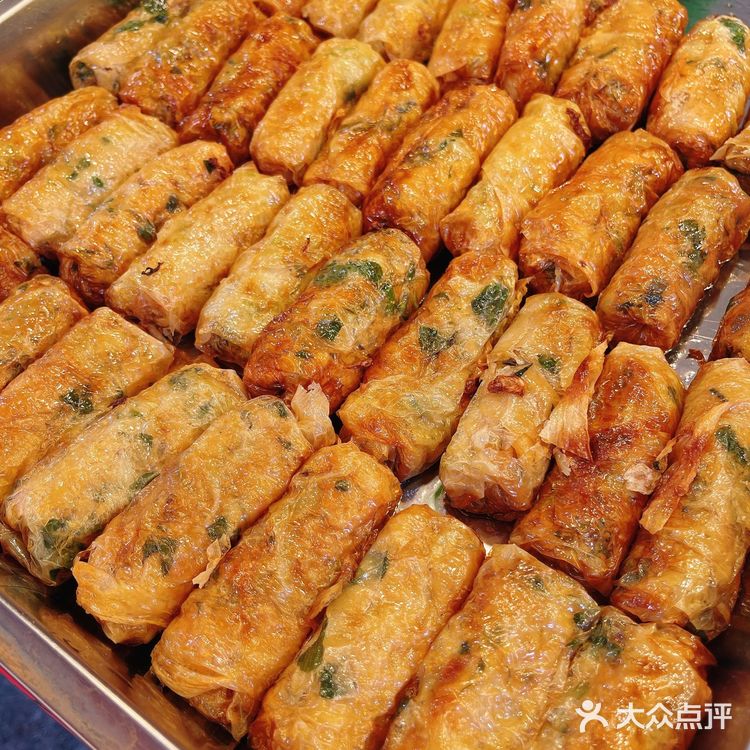 一口鲜嫩多汁的烧麦🔛幸福的周末时光