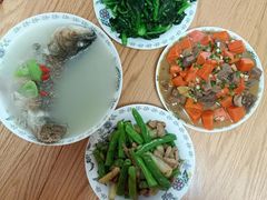 -爱的果实月嫂育婴师(世纪东方店)