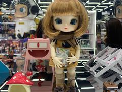 -泡泡玛特POPMART(侨福芳草地店)