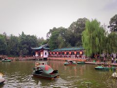 -房湖公园