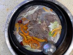 -九寨沟特色牦牛肉汤锅