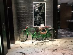 -上海漕河泾万丽酒店